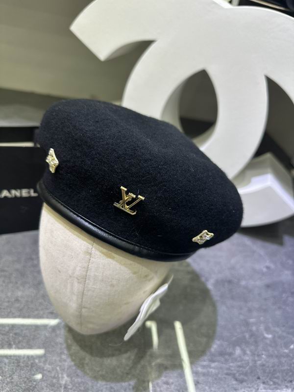 LV beret dx (28)