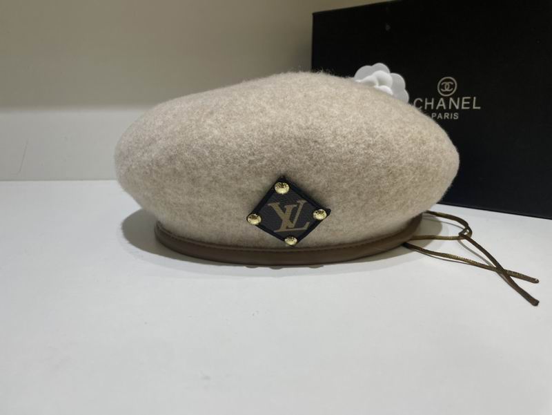 LV beret dx (76)