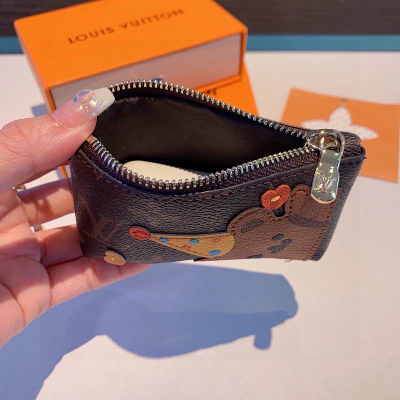 LV card bag (24)