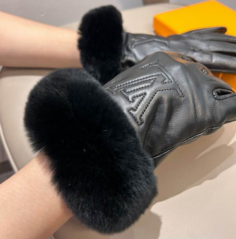 LV gloves M L 28 (8)