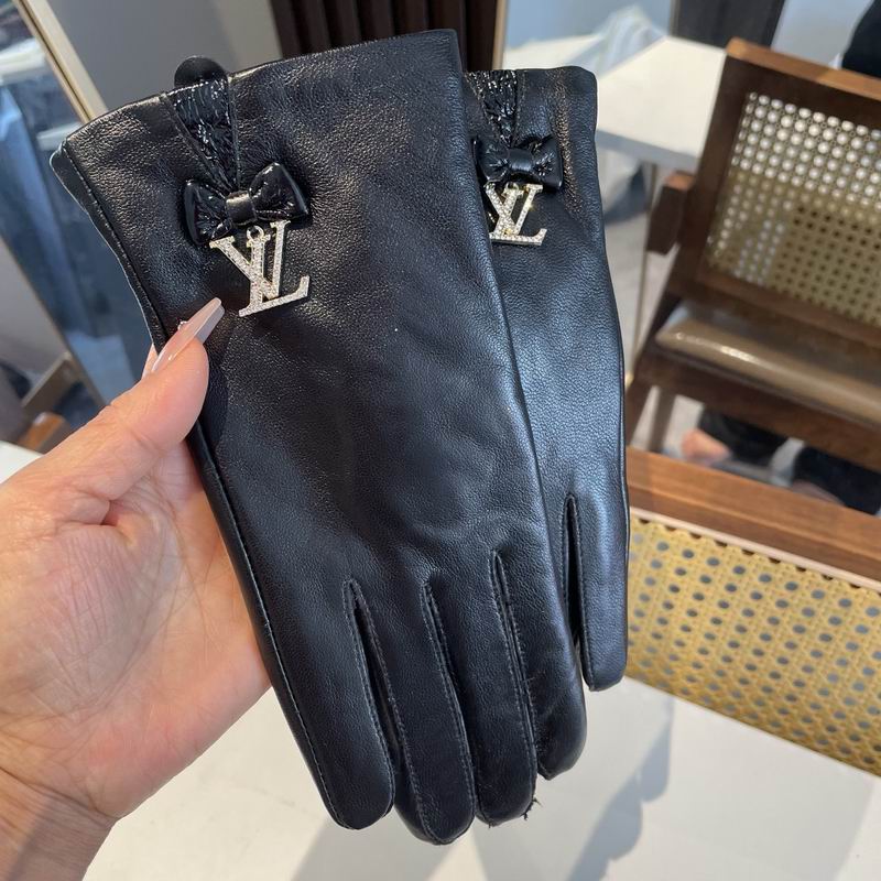 LV gloves M L 33 (4)