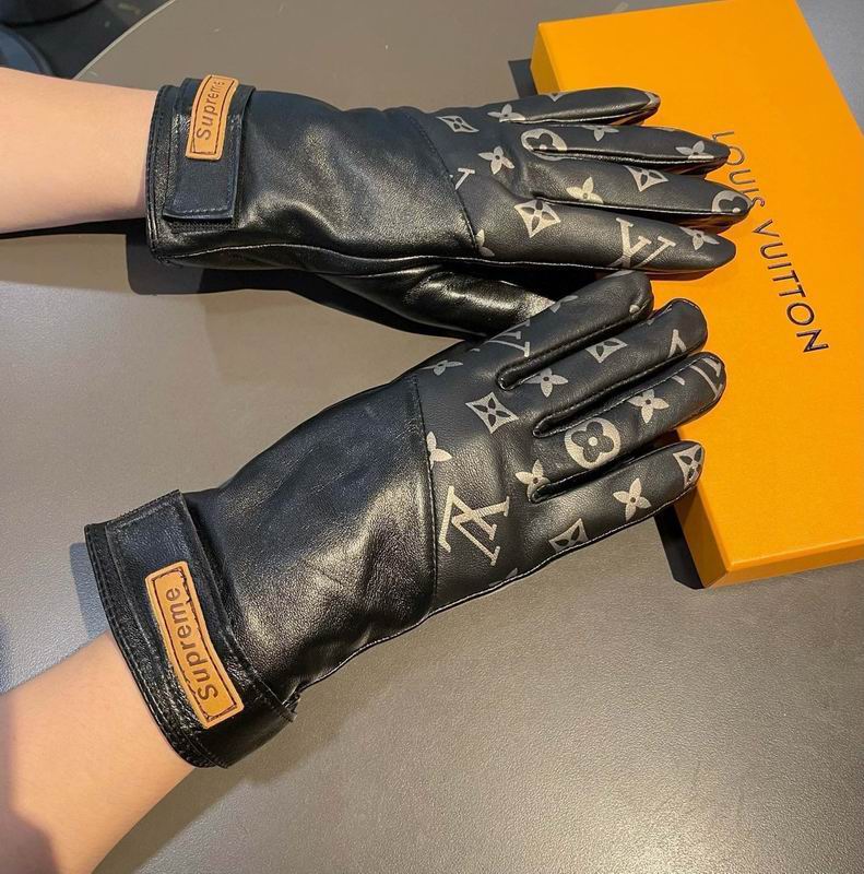LV gloves M L 34 (7)