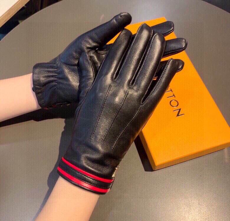 LV gloves M L 35 (9)