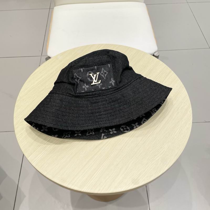 LV hat (122)