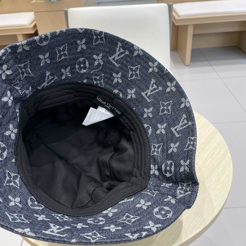 LV hat (123)
