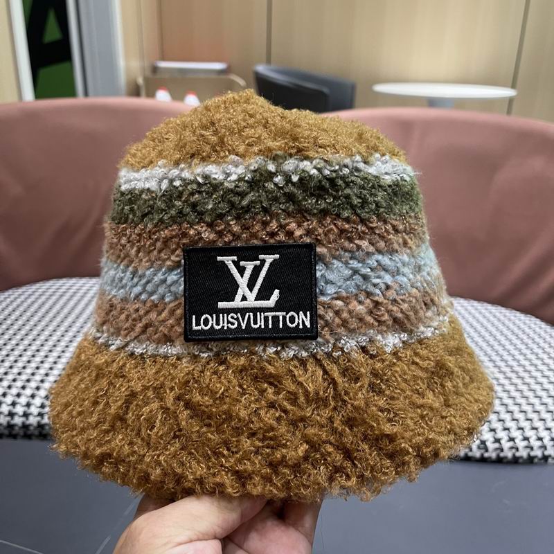 LV hat (349)
