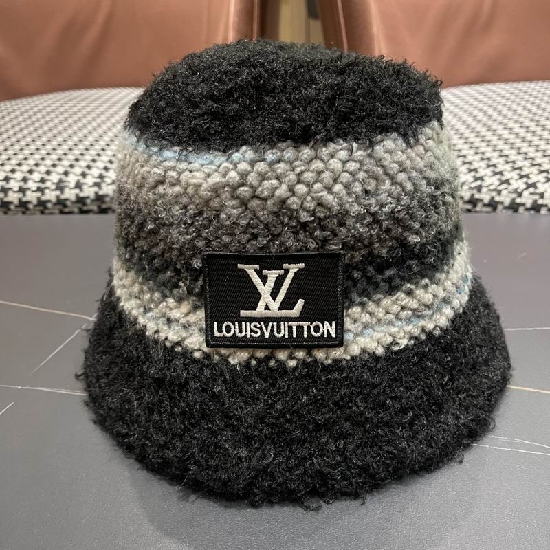 LV hat (366)