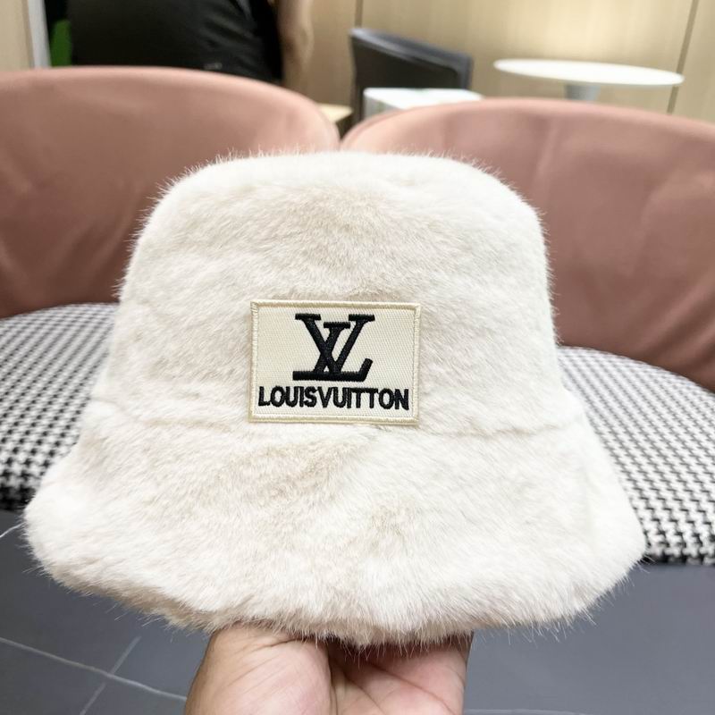 LV hat (576)