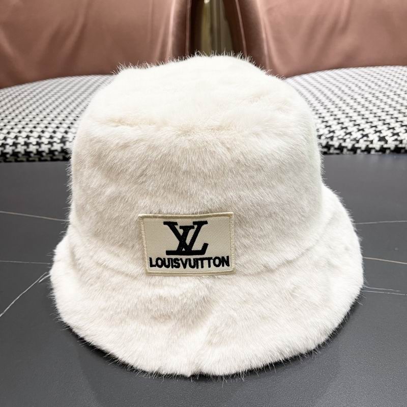 LV hat (581)
