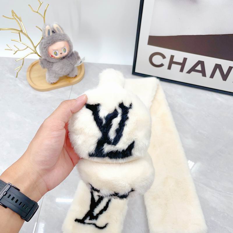 LV scarf earmuff dx (86)