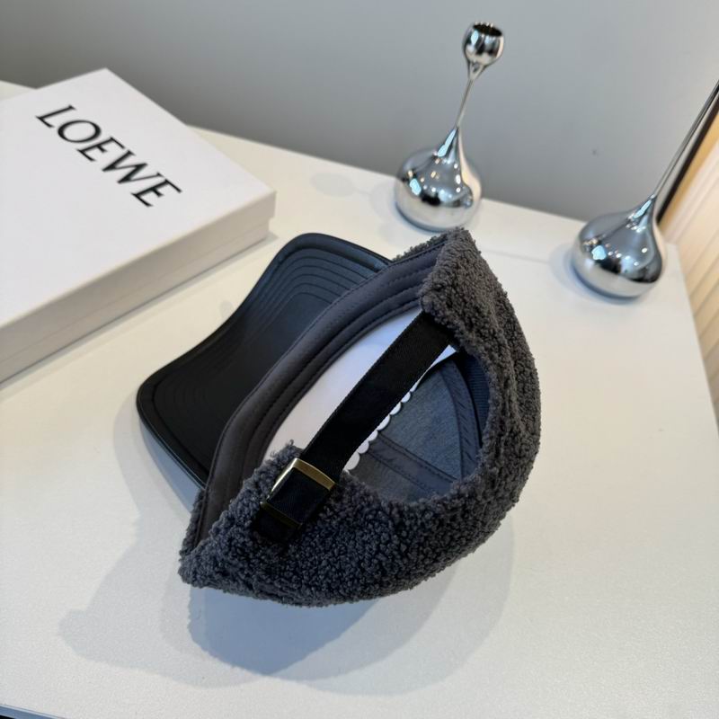 Loewe Cap (557)
