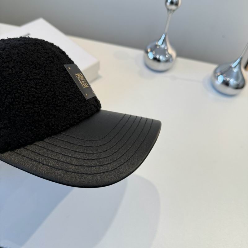 Loewe Cap (576)