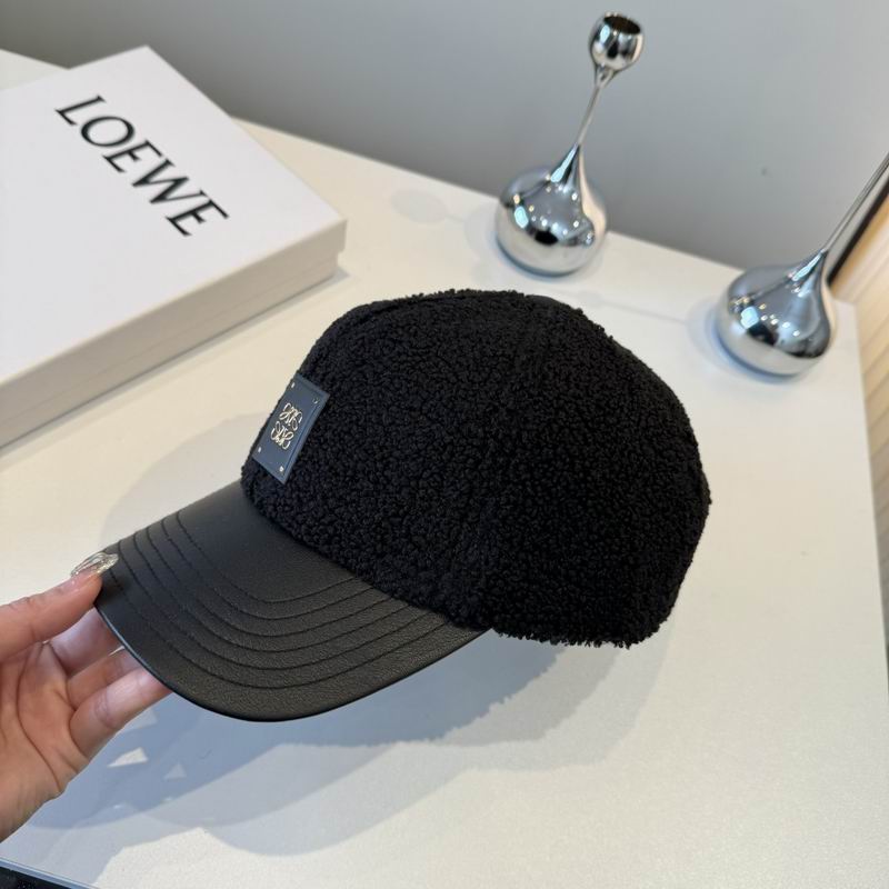 Loewe Cap (579)