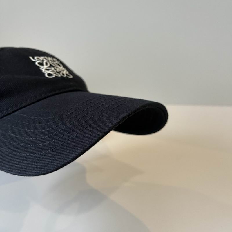 Loewe Cap (982)