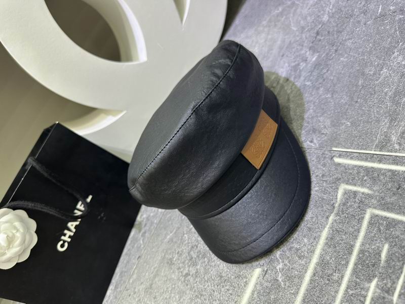 Loewe Cap dx (37)