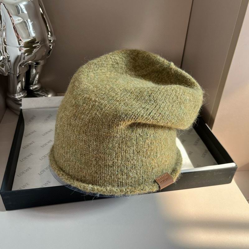 Loewe Hat (1961)