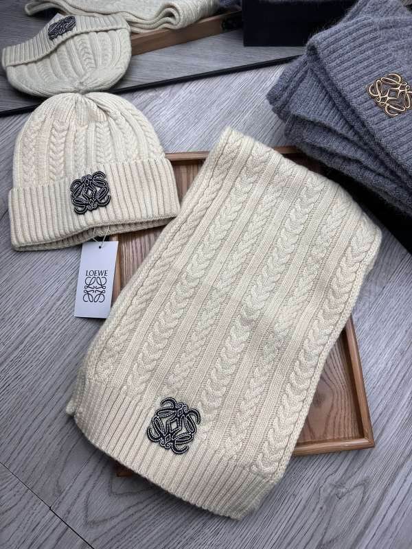 Loewe Scarf Hat hm (41)
