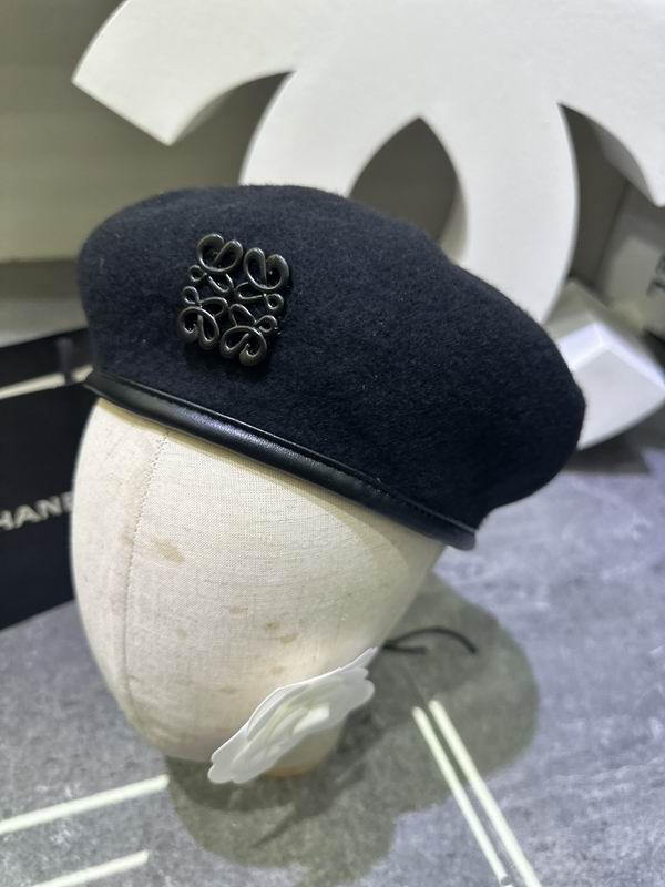 Loewe beret dx (23)