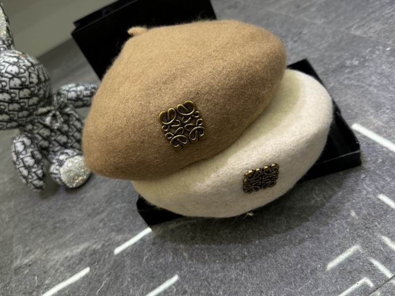 Loewe beret dx (81)