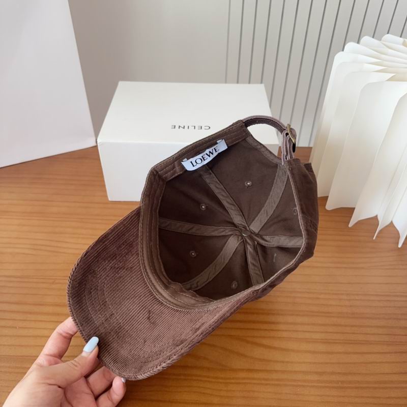 Loewe cap (260)