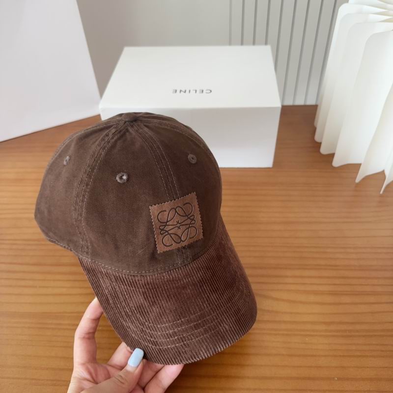 Loewe cap (262)