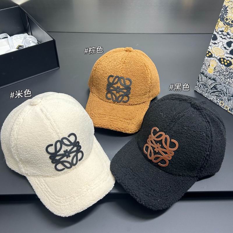 Loewe cap dx (388)
