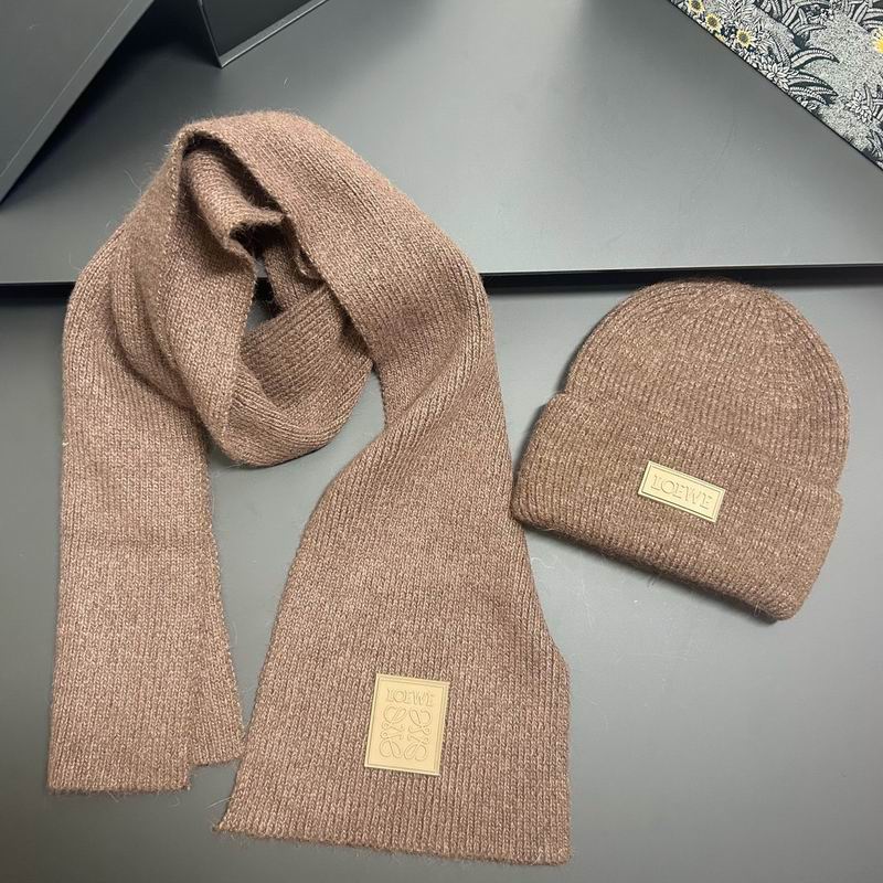 Loewe scarf hat dx (15)