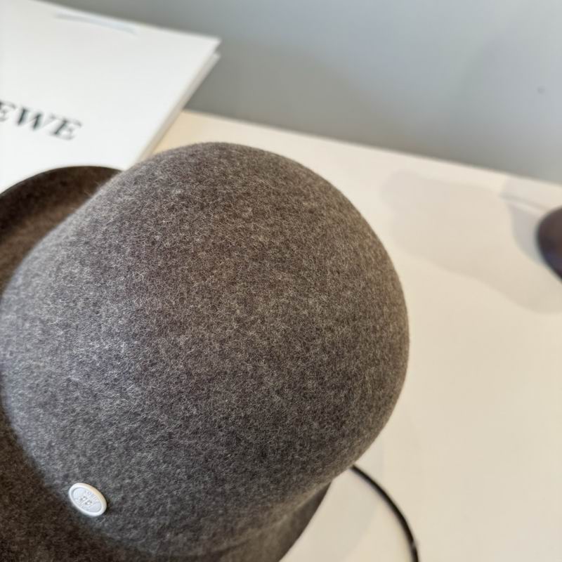 Loewe top hat (360)