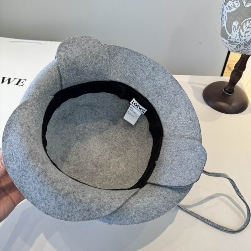 Loewe top hat (365)