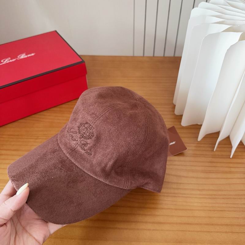 Loro Piana Cap dx (230)
