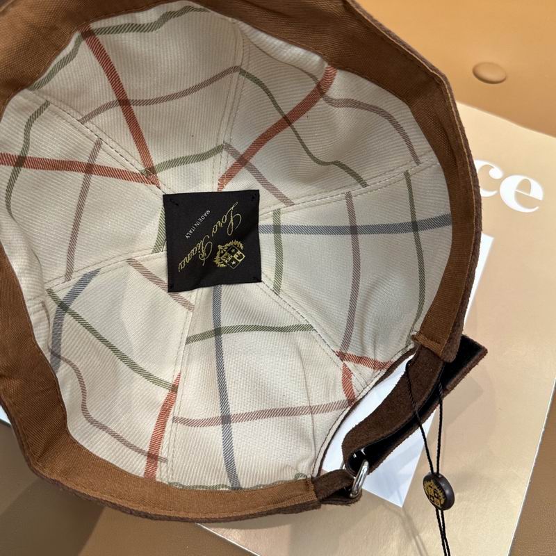 Loro Piana Cap dx (929)