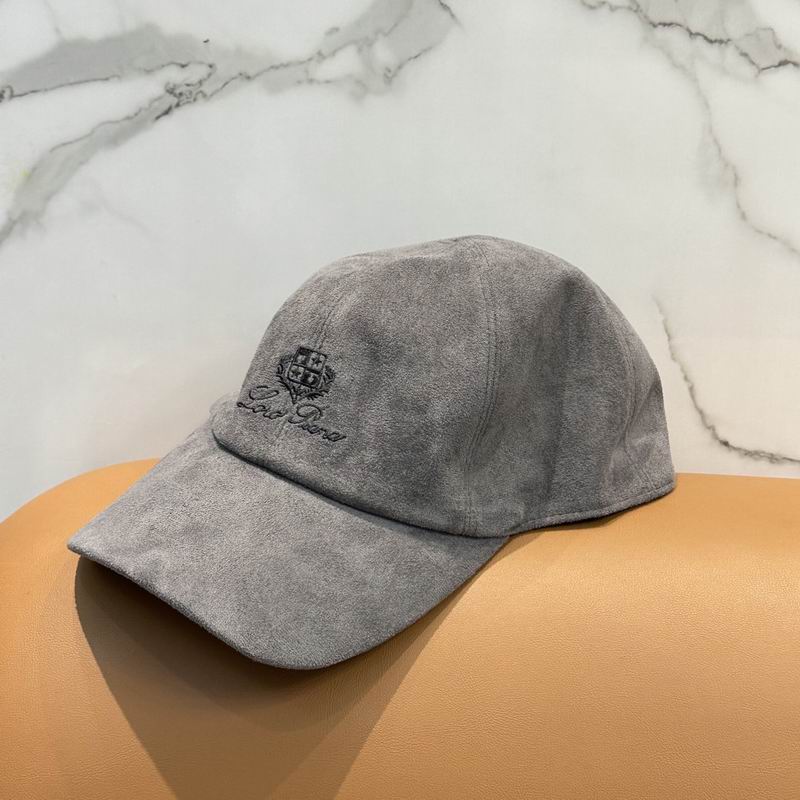 Loro Piana Cap dx (937)