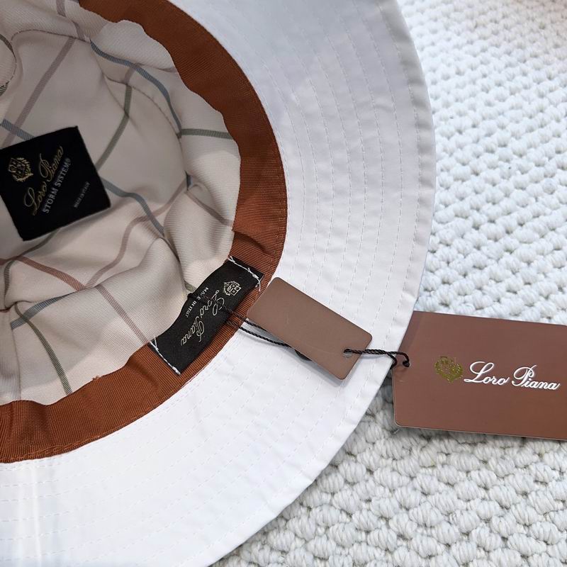 Loro Piana hat (180)