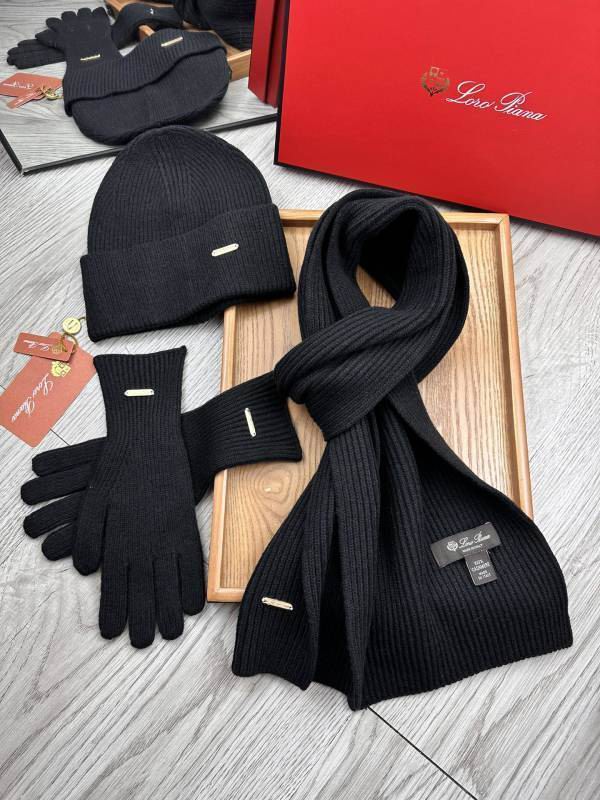Loro Piana scarf hat Gloves hm (102)