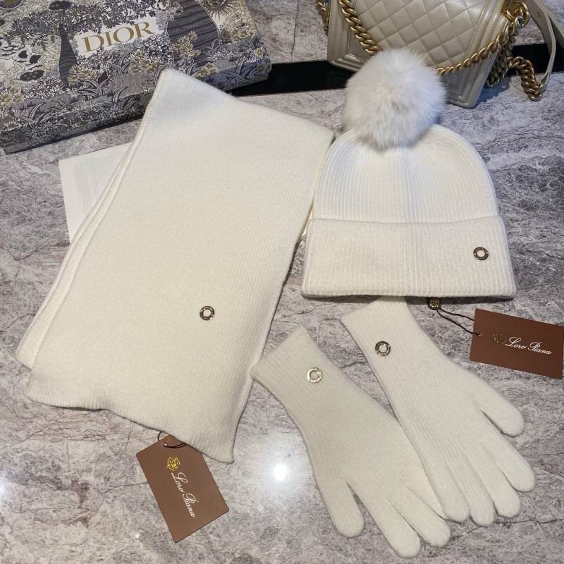 Loro Piana scarf hat Gloves hm (36)
