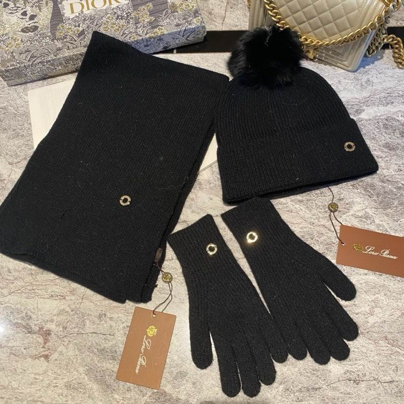 Loro Piana scarf hat Gloves hm (37)