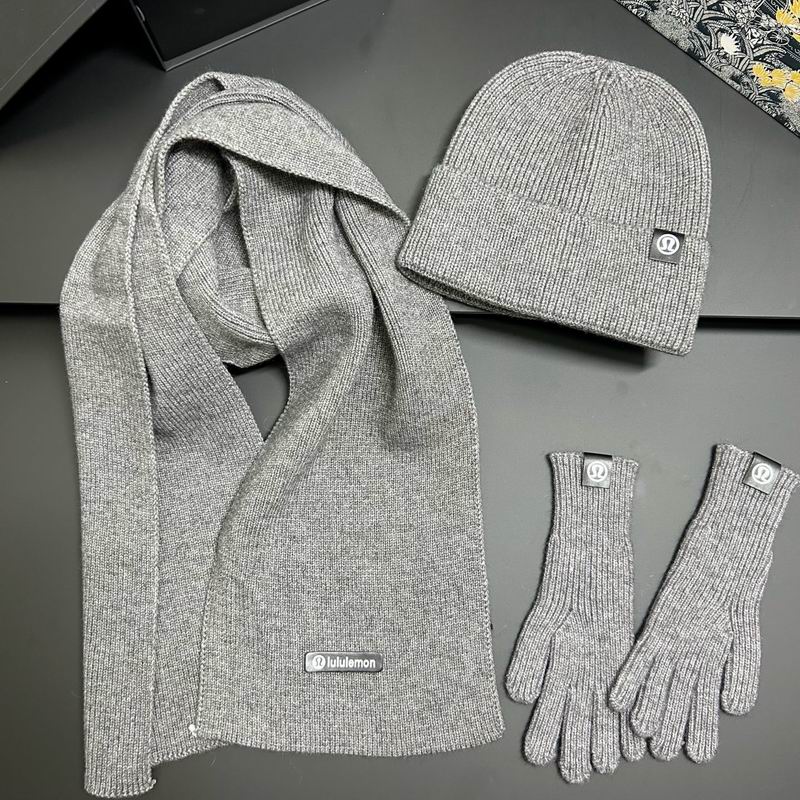 Luluemon scarf hat gloves dx (7)