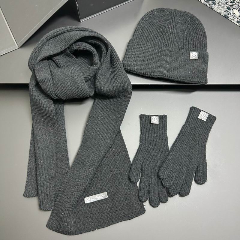 Luluemon scarf hat gloves dx (8)
