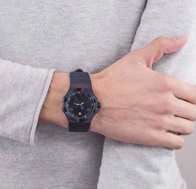 Maserati 41mm 92 (1)