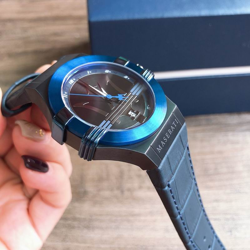 Maserati 41mm 92 (4)