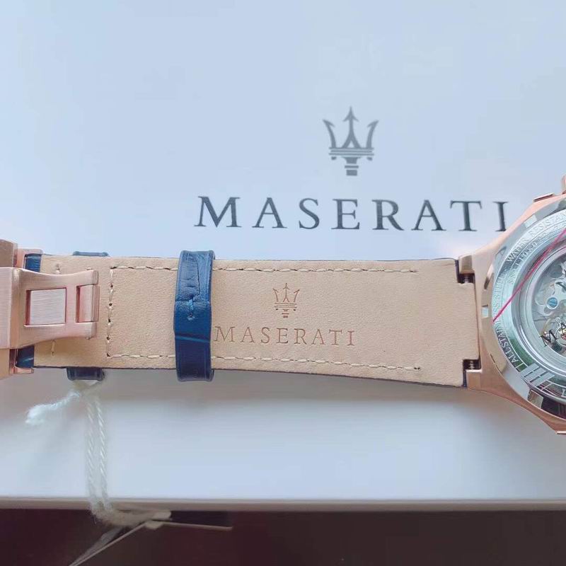 Maserati 42mm 61 (1)