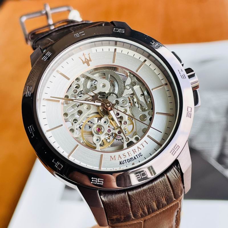 Maserati 43mm 121 (12)