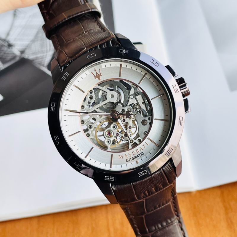 Maserati 43mm 121 (14)