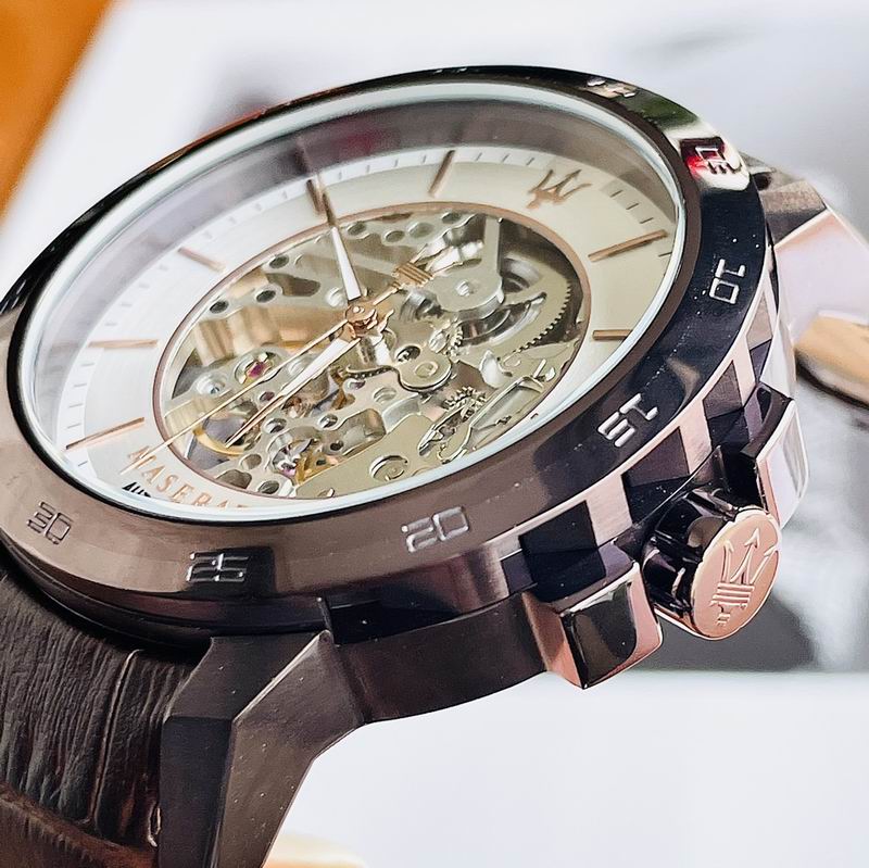 Maserati 43mm 121 (15)