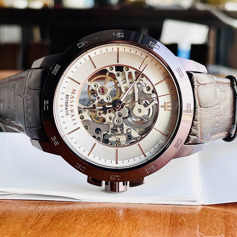 Maserati 43mm 121 (17)