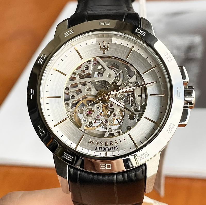 Maserati 43mm 121 (22)