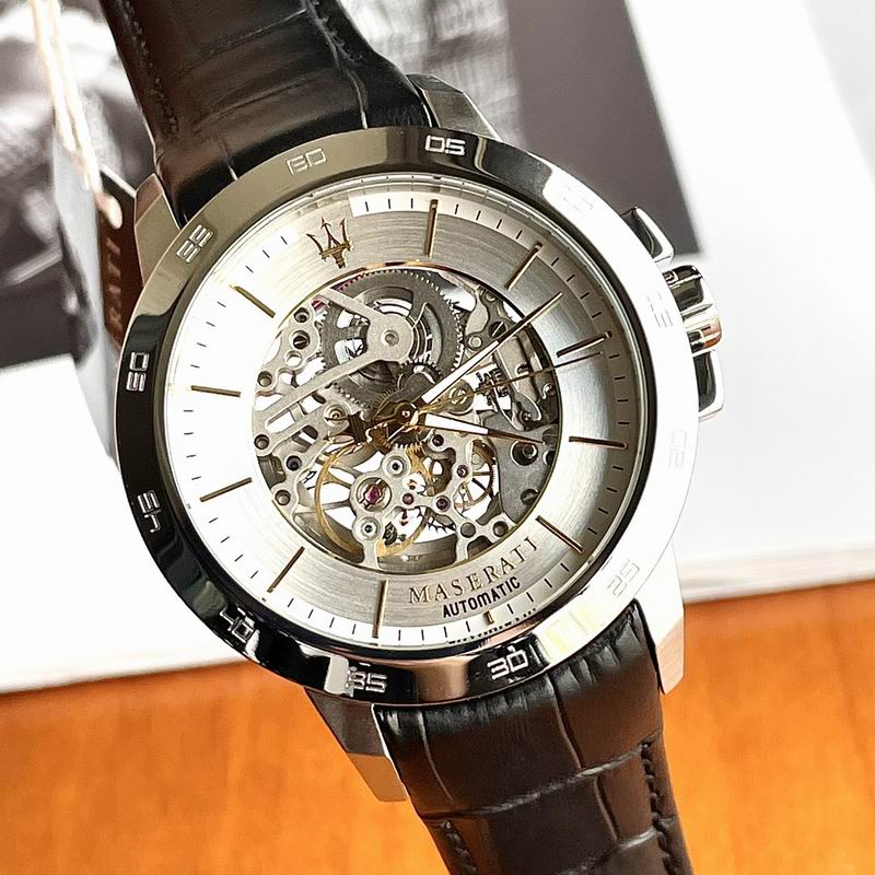 Maserati 43mm 121 (23)