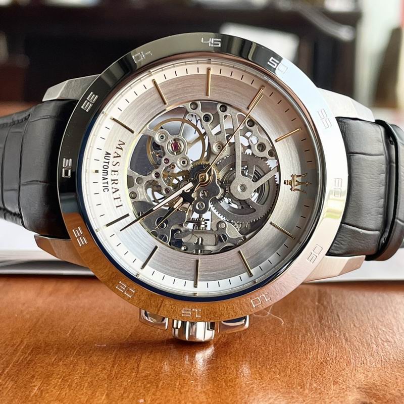 Maserati 43mm 121 (26)