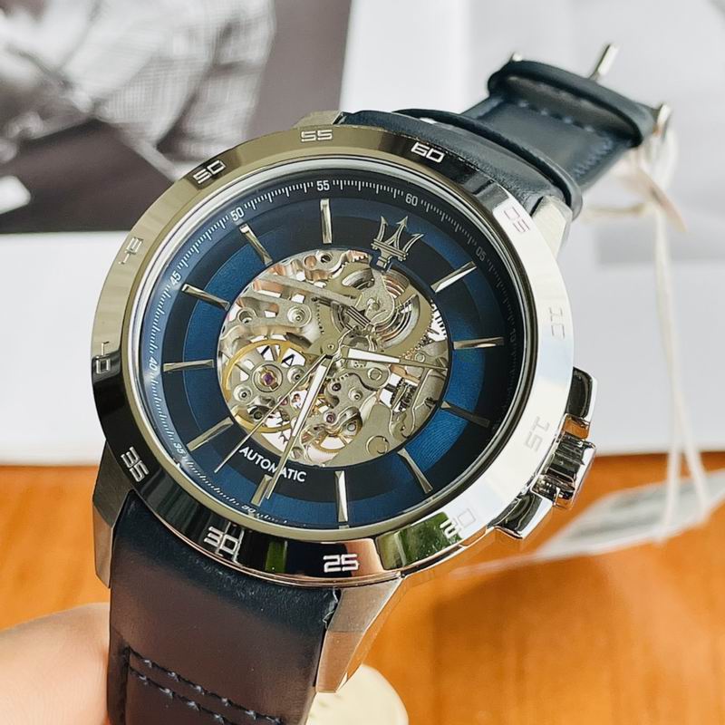 Maserati 43mm 121 (4)