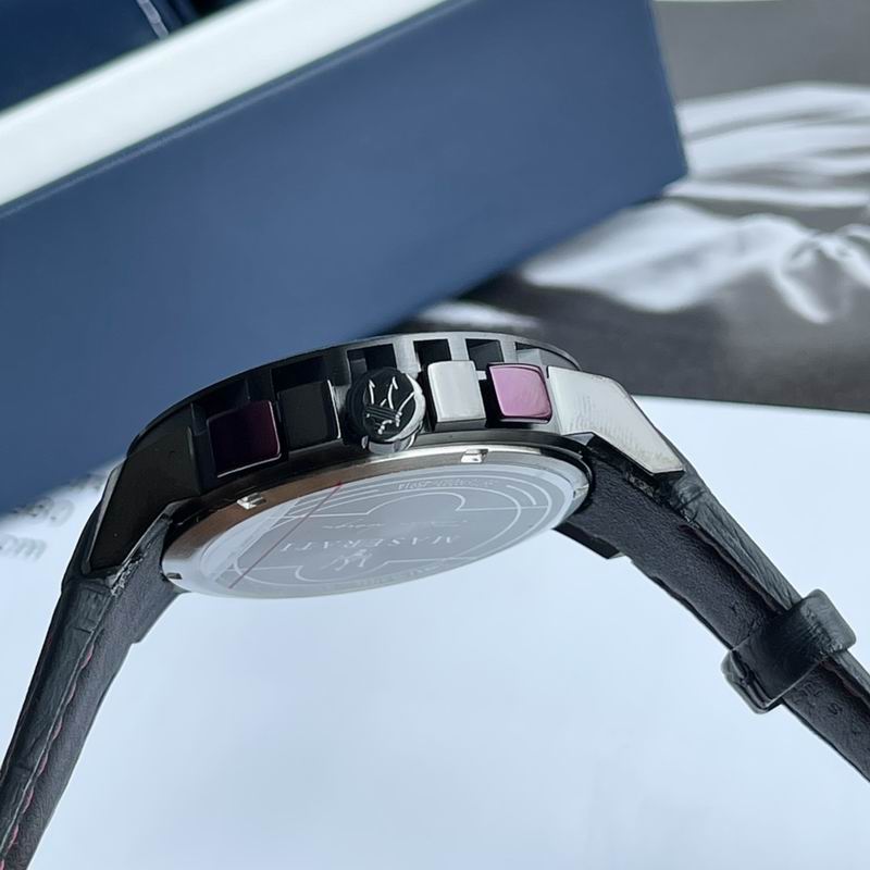 Maserati 43mm 129 (4)